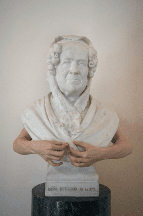 Julien Spiewak: Marble bust of Ariane Revilliod-De La Rive (1868) by Frédéric Dufaux, Carole. Ariana Museum, City of Geneva (Switzerland), 2018. (Edition 2/5), 2018